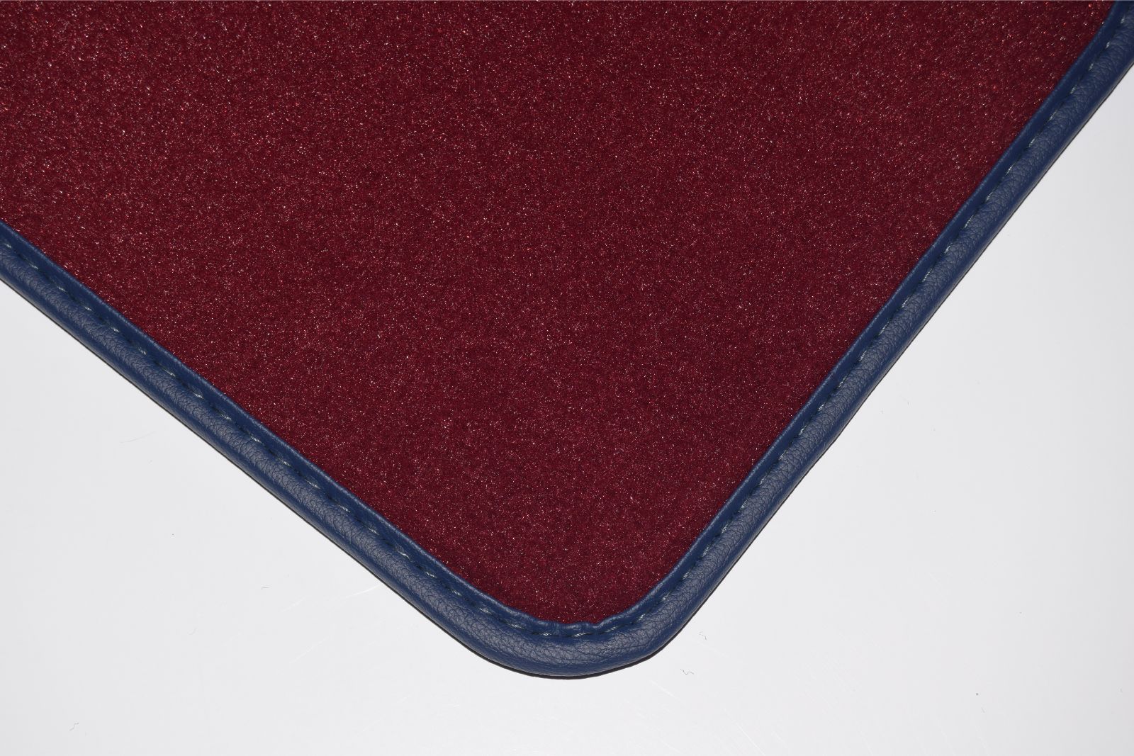 GENUINE AUTOSTYLE MG ZS Saloon 20012005 Premier DARK RED tailored car